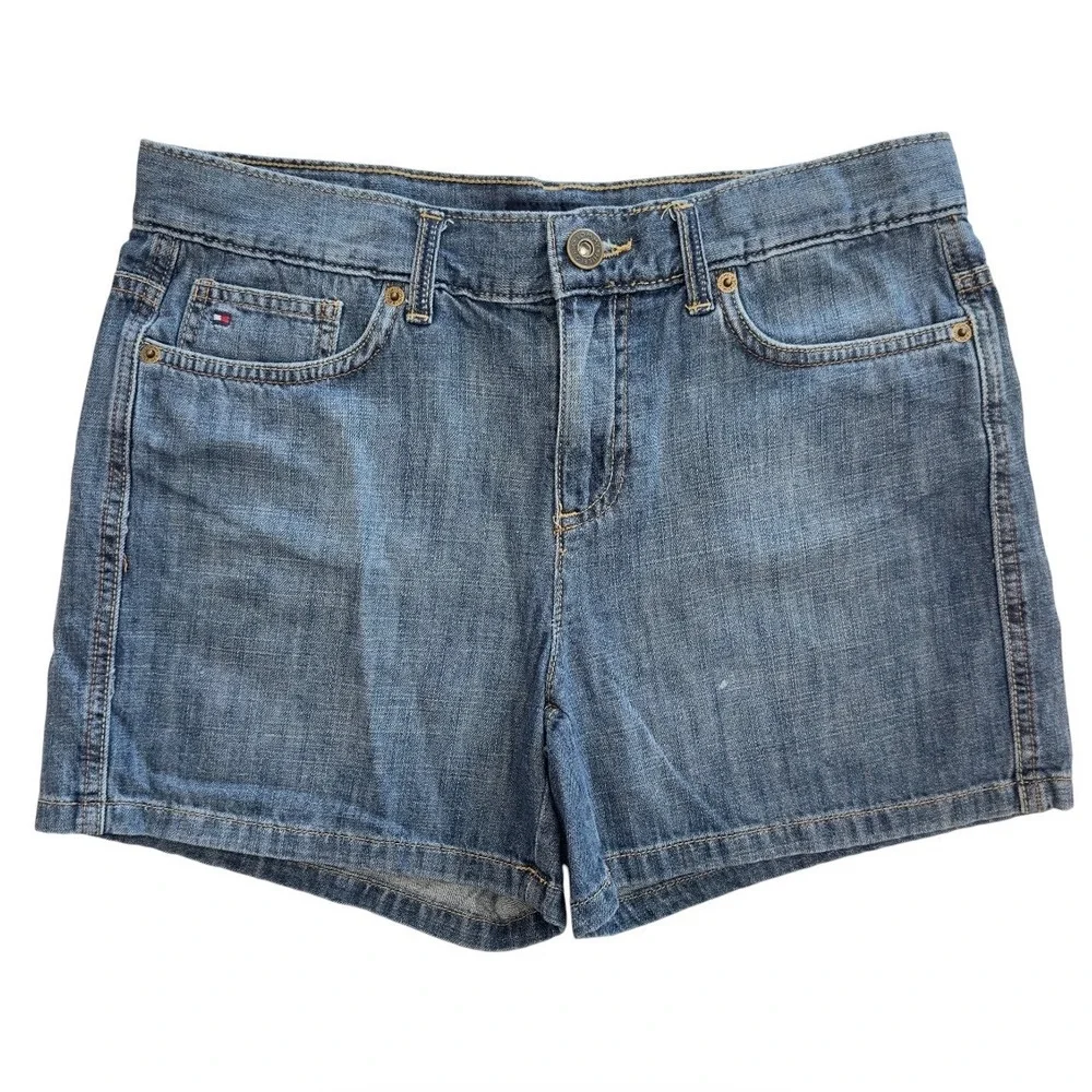 Tommy Hilfiger Womens Blue Denim Shorts Medium Wash 100% Cotton Size 6